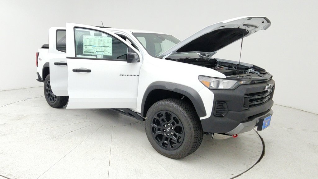 New 2026 Chevrolet Colorado Trail Boss AWD/4WD image 9