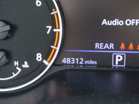 Used 2025 Nissan Altima 2.5 SR FWD image 10