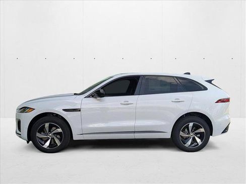 New 2026 Jaguar F-PACE R-Dynamic S image 5