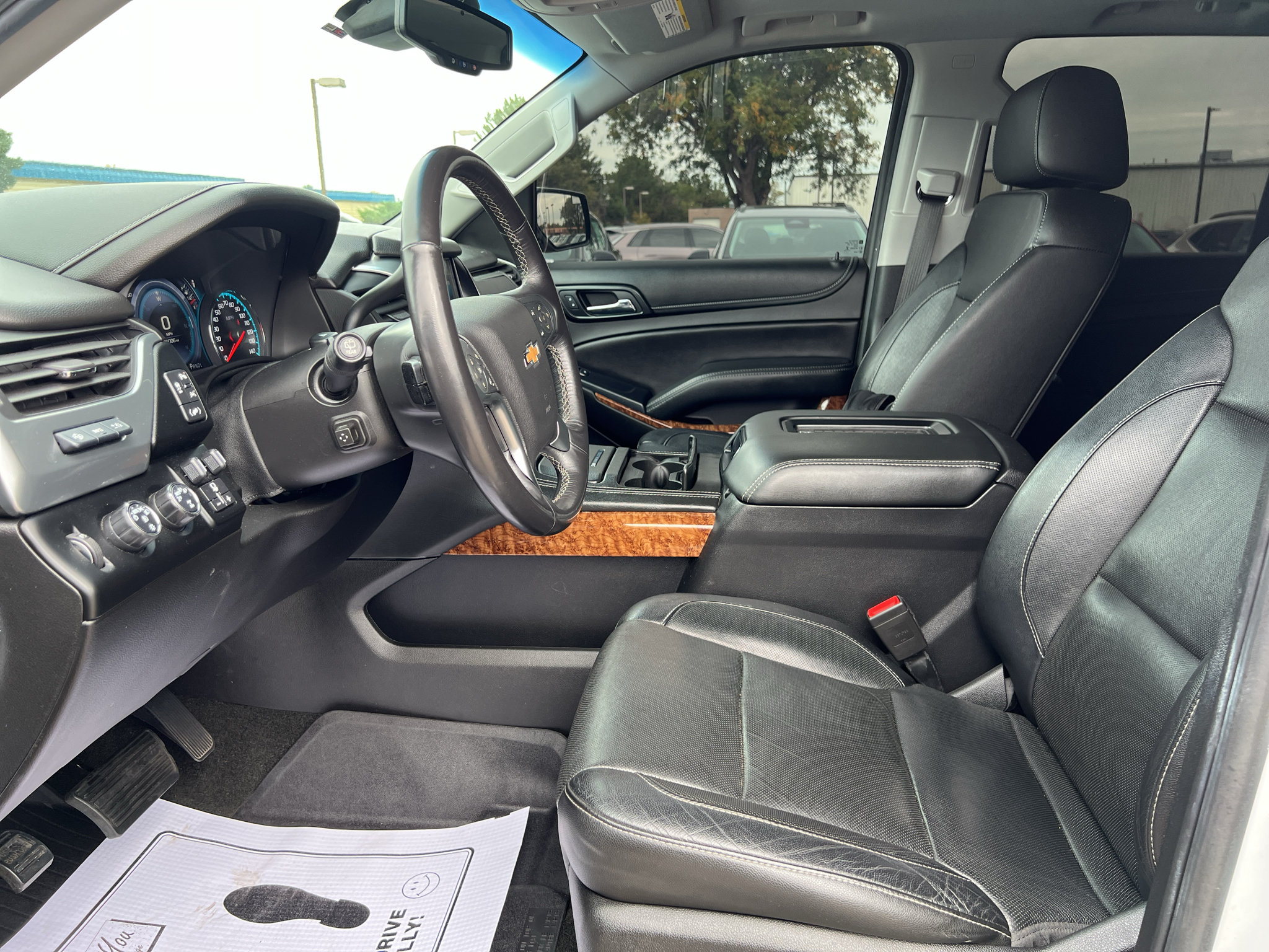 Used 2018 Chevrolet Tahoe Premier AWD/4WD image 11