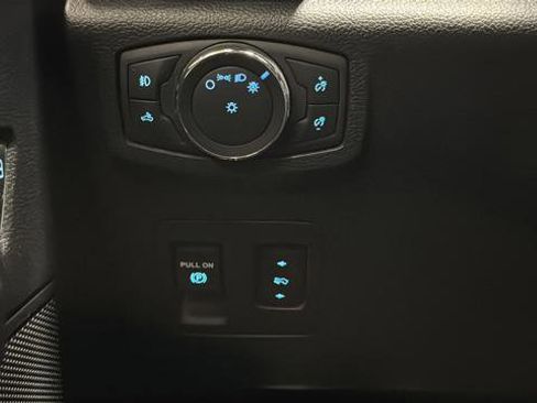 Used 2019 Ford F150 XLT w/ Equipment Group 302A Luxury AWD/4WD image 30
