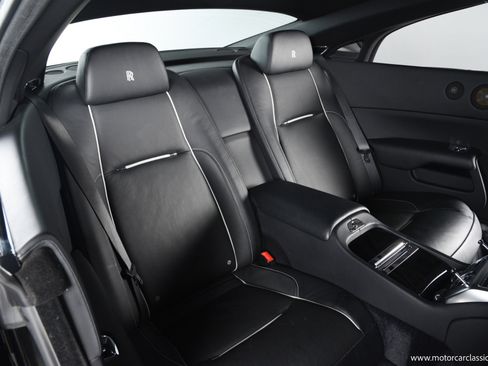 Used 2016 Rolls-Royce Wraith image 27