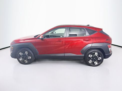 Used 2025 Hyundai Kona SEL FWD image 4