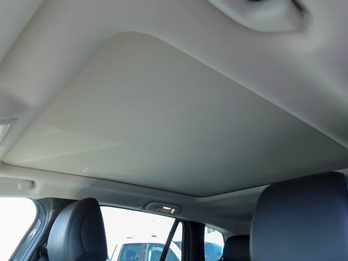 Certified 2025 MAZDA CX-50 AWD 2.5 S w/ Premium Plus Pkg image 24