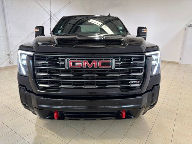 Used 2026 GMC Sierra 2500 AT4 AWD/4WD image 9