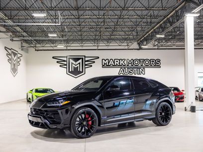 Used 2022 Lamborghini Urus