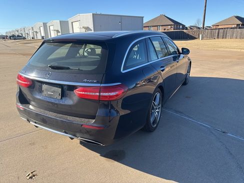 Used 2018 Mercedes-Benz E 400 E 400 image 3