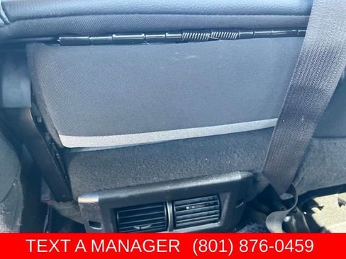 Used 2021 RAM 1500 Classic SLT AWD/4WD image 20