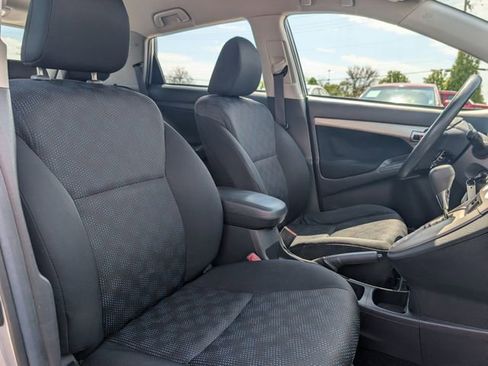 Used 2009 Toyota Matrix FWD image 21
