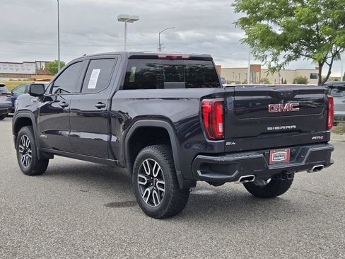 Used 2025 GMC Sierra 1500 AT4 w/ Technology Package AWD/4WD image 15