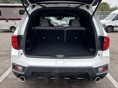 Used 2023 Honda Passport Elite image 11