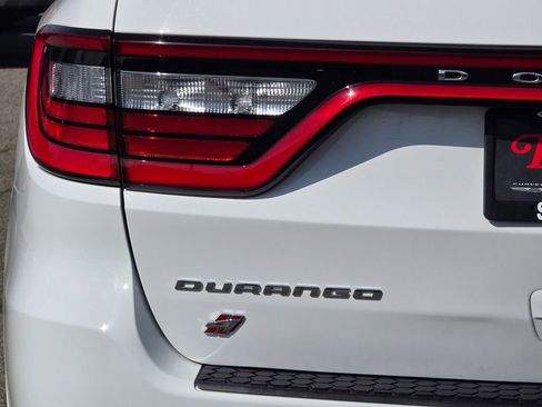 Certified 2024 Dodge Durango GT image 8