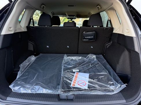 New 2026 Nissan Rogue SV w/ Cold Weather Package image 10