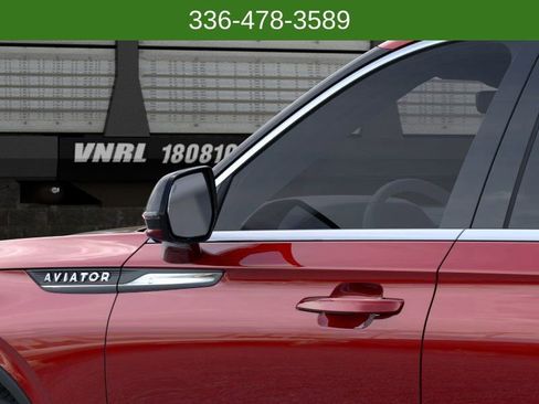 New 2026 Lincoln Aviator AWD image 20