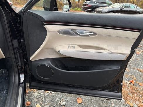 Used 2026 Genesis GV70 2.5T Advanced image 10