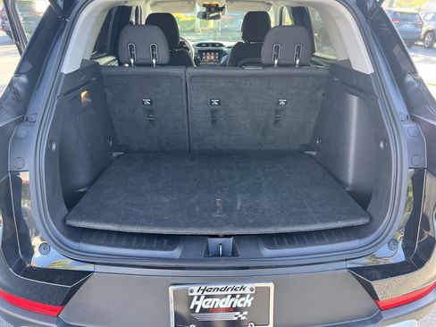 Used 2023 Chevrolet TrailBlazer LT w/ Convenience Package FWD image 33