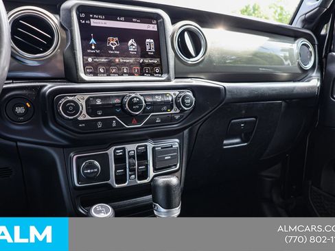 Used 2023 Jeep Gladiator Overland AWD/4WD image 30
