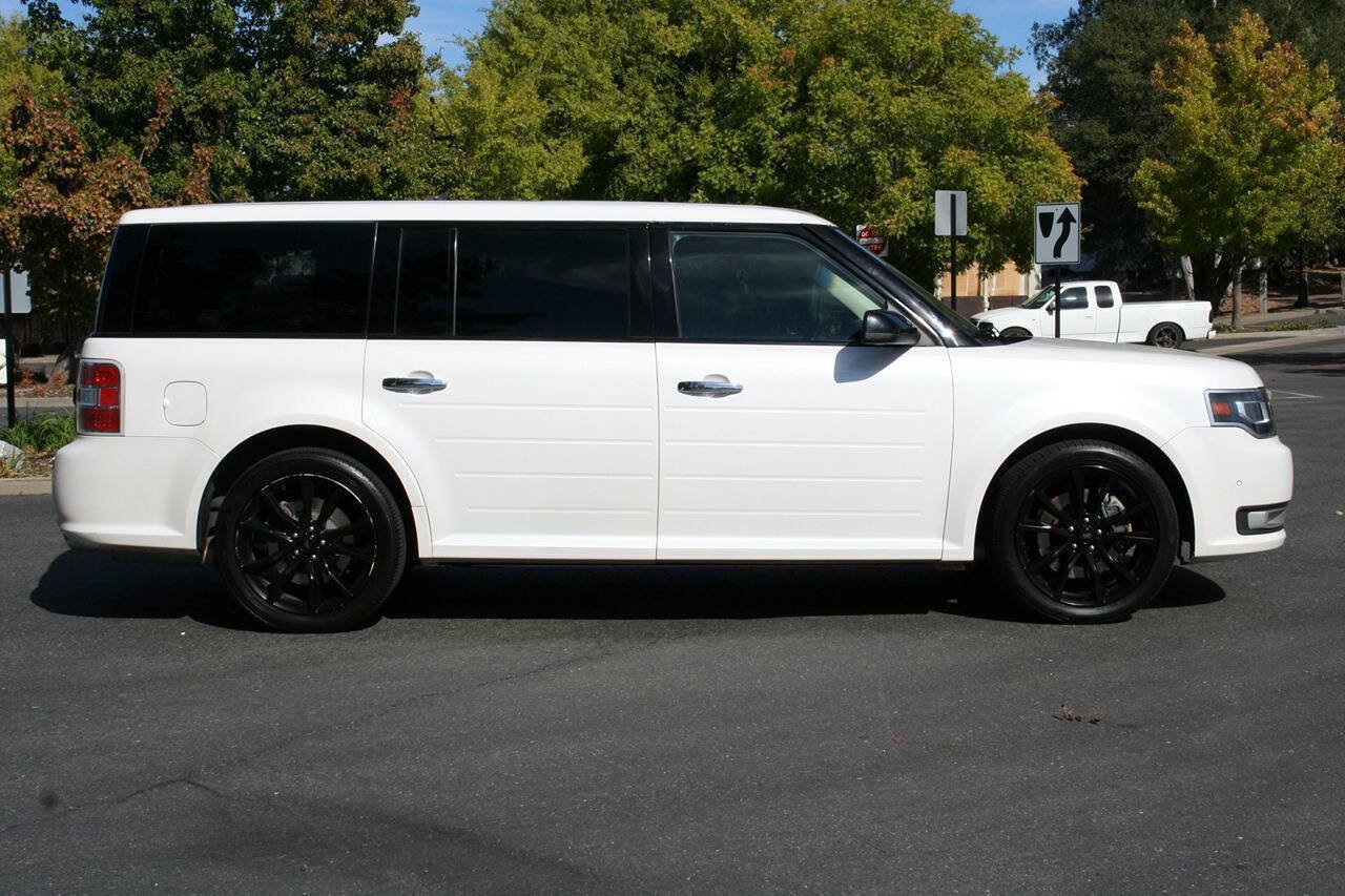 Used 2016 Ford Flex Limited w/ Equipment Group 301A FWD image 3