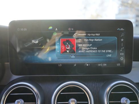 Used 2019 Mercedes-Benz C 300 Cabriolet image 22