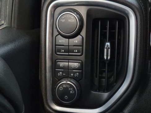 Used 2020 Chevrolet Silverado 1500 RST w/ Texas Edition image 35