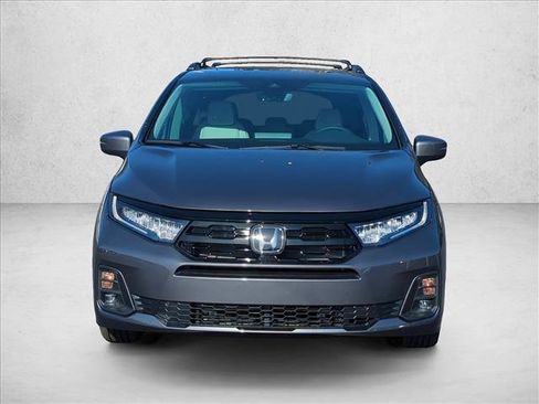 New 2026 Honda Odyssey Touring image 6