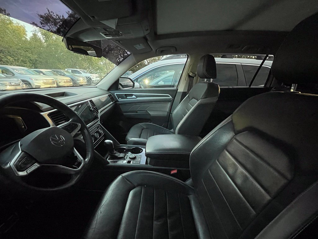 Used 2023 Volkswagen Atlas SEL Premium AWD/4WD image 5