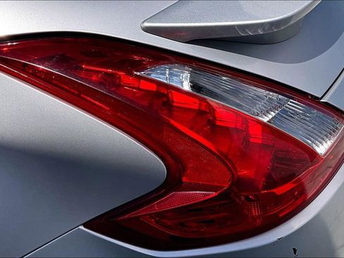 Used 2009 Nissan 370Z Coupe w/ Sport Pkg RWD image 18