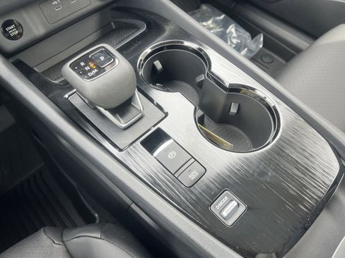 New 2026 Nissan Rogue SV FWD image 7