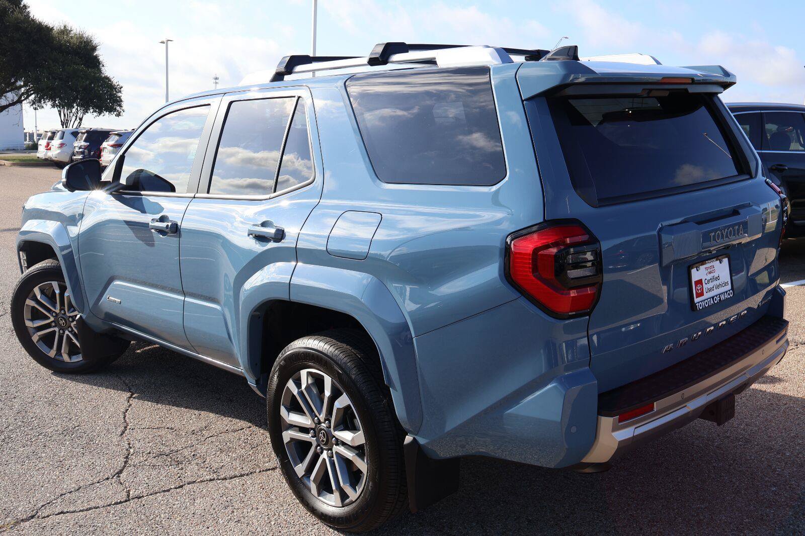 Certified 2025 Toyota 4Runner Limited AWD/4WD image 5