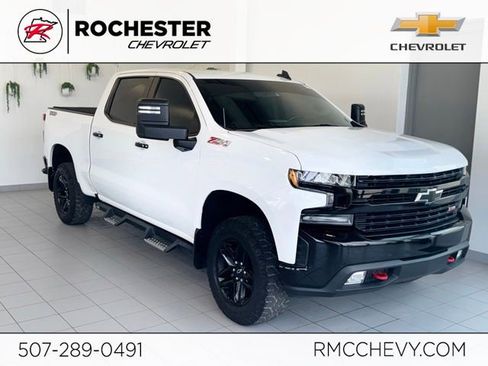 Used 2020 Chevrolet Silverado 1500 LT Trail Boss w/ Convenience Package AWD/4WD image 1