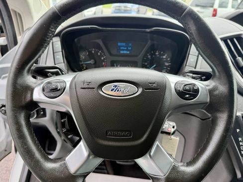 Used 2016 Ford Transit 350 XLT RWD image 11