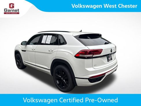 Certified 2023 Volkswagen Atlas Cross Sport SEL R-Line AWD/4WD image 3