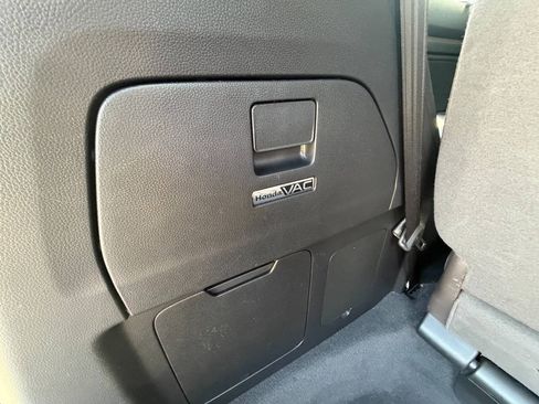 Used 2020 Honda Odyssey Touring image 39