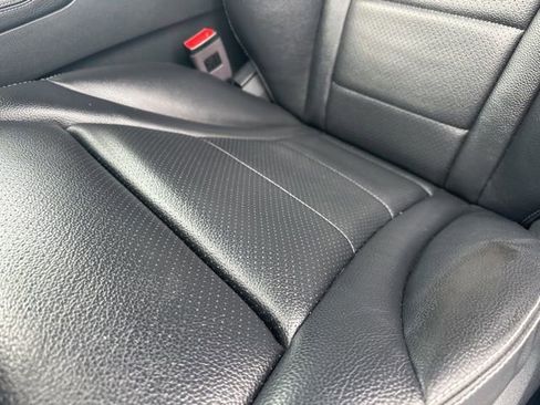 Used 2019 Mercedes-Benz GLC 300 4MATIC image 13