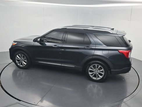 Used 2023 Ford Explorer Limited w/ Equipment Group 301A RWD image 50