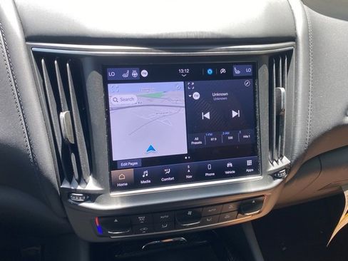 New 2024 Maserati Levante Trofeo image 29