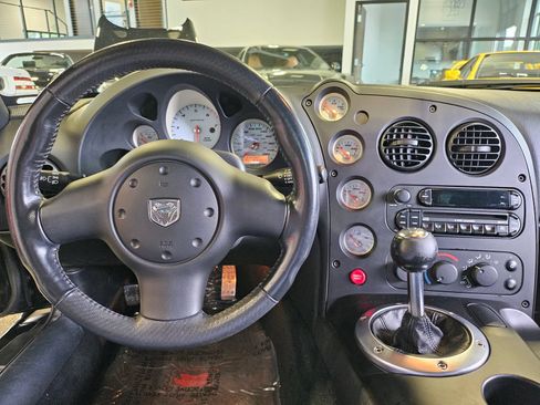 Used 2005 Dodge Viper SRT-10 RWD image 37