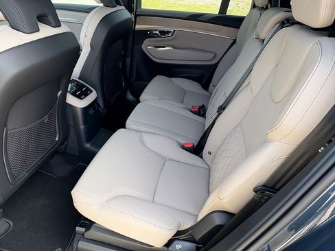 New 2026 Volvo XC90 T8 Core w/ Protection Package Premier image 23