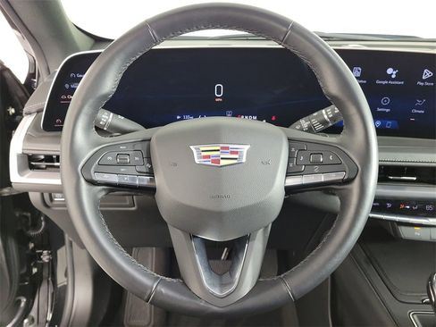 Certified 2025 Cadillac XT4 Premium Luxury image 20