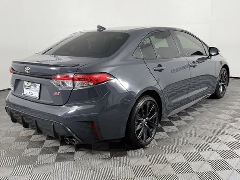 Used 2023 Toyota Corolla SE image 6