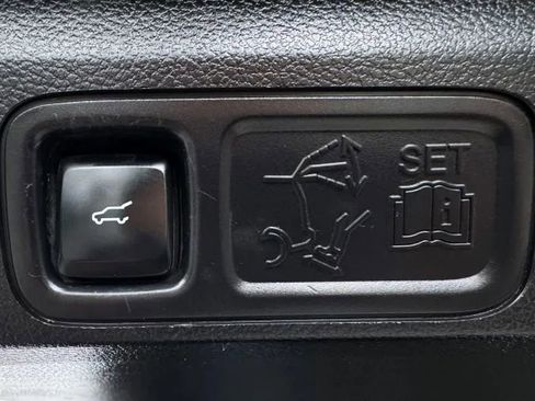Used 2018 Ford Expedition Platinum AWD/4WD image 50