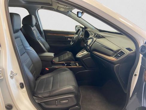 Used 2021 Honda CR-V Touring image 16