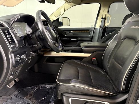 Used 2019 RAM 1500 Laramie AWD/4WD image 21