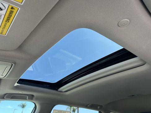 Used 2025 Honda CR-V EX image 34