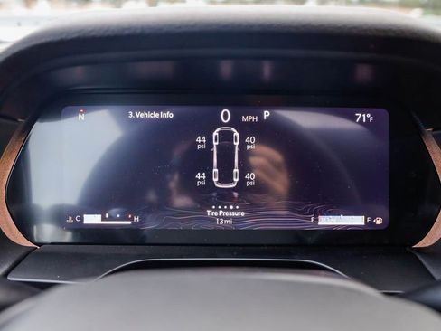 New 2025 Jeep Grand Cherokee L Altitude image 25