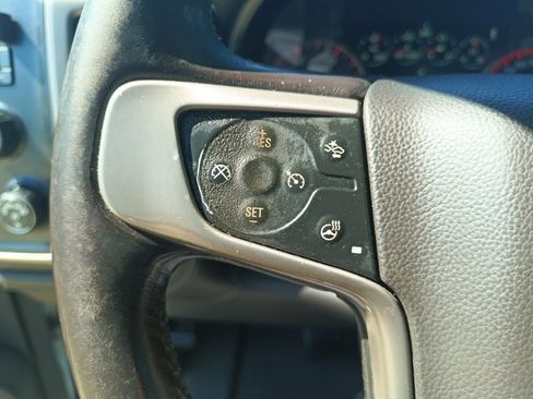 Used 2015 GMC Sierra 2500 Denali w/ Duramax Plus Package image 9