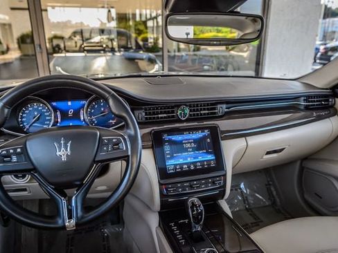 Used 2018 Maserati Quattroporte S GranLusso RWD image 28