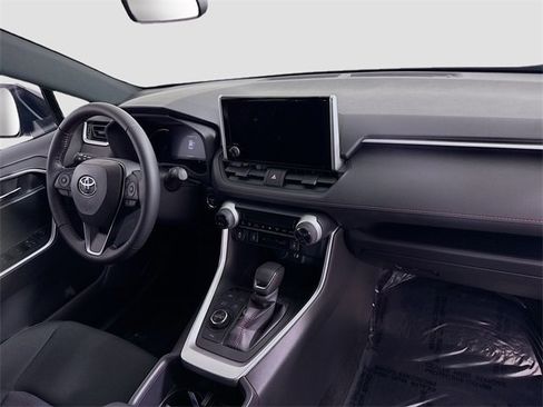 Certified 2025 Toyota RAV4 SE image 29