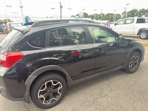 Used 2013 Subaru Crosstrek 2.0i Premium w/ Popular Pkg 2 AWD/4WD image 10