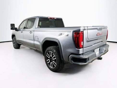 Used 2020 GMC Sierra 1500 AT4 w/ Technology Package AWD/4WD image 4